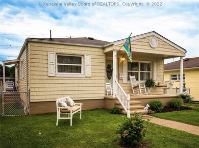 502 24th St, Dunbar, WV 25064 - photo 2