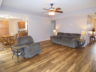 8505 Rebecca Scott Way, Louisville, KY 40228 - photo 3