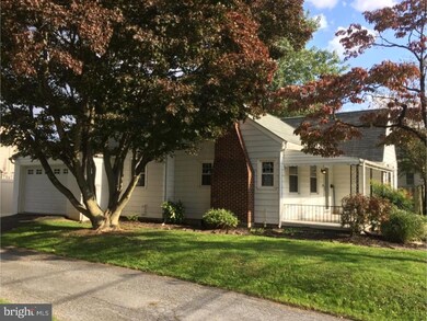 103 N Custer Ave, New Holland, PA 17557 - photo 3