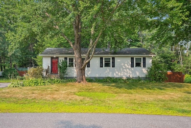 4 Whitney St, Lisbon, ME 04250 - photo 2