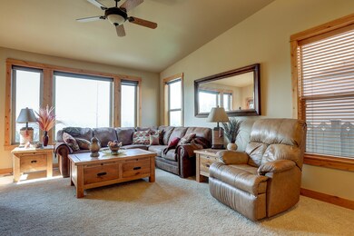 875 SW Blakely Road MLS-10