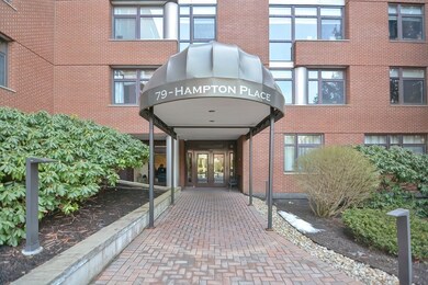 79 Florence St unit 110S, Chestnut Hill, MA 02467 - photo 2