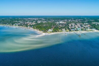 2002 Pritchard Point Dr-large-012-004-20