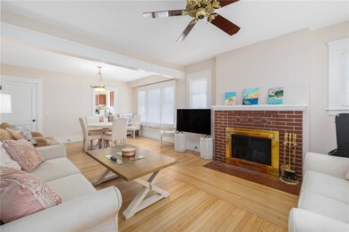 140 Sinclair Ave, Cranston, RI 02907 - photo 4