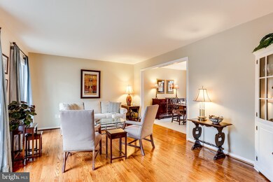 5059 Whetstone Rd, Columbia, MD 21044 - photo 2