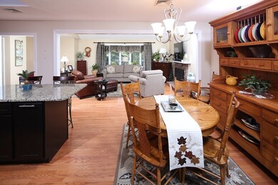 661 N Falmouth Hwy, North Falmouth, MA 02556 - photo 7