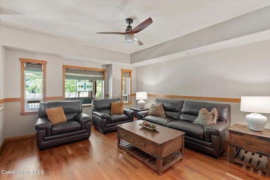 08-Living Room