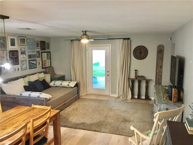 2713 Bayou Vista Dr, Marrero, LA 70072 - photo 4