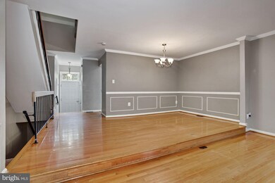 12296 Wye Oak Commons Cir unit 102, Burke, VA 22015 - photo 7