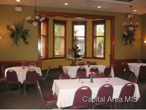 101 N Chicago St, Lincoln, IL 62656 - photo 4