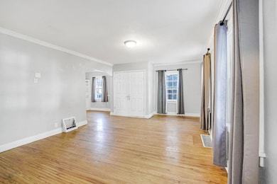 235 Arden St, Waterloo, IA 50701 - photo 4