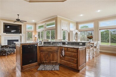 1556 Brompton Ln, Raymore, MO 64083 - photo 7