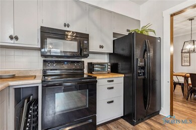 1017 Washington Ave, Findlay, OH 45840 - photo 6