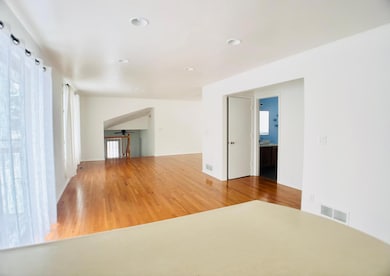 2648 3rd Ave E, Saint Paul, MN 55109 - photo 6