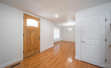 100 Walnut Ct, Saint Robert, MO 65584 - photo 5