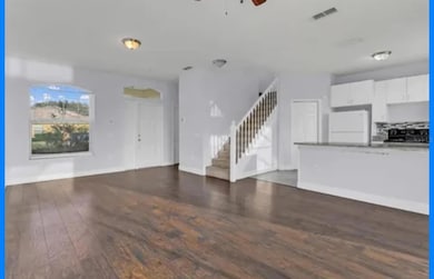 112 Ocean Bluff Dr, Kissimmee, FL 34759 - photo 4