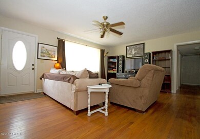 6833 East Rd, Jacksonville, FL 32216 - photo 4