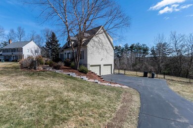 13 Hanover Ln, Derry, NH 03038 - photo 4
