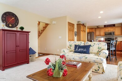 140 Pearson Ct, Lowell, MI 49331 - photo 3