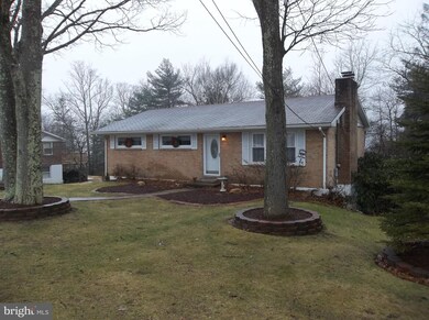 312 Sunset Dr, Cumberland, MD 21502 - photo 2