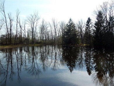 826 S Oaks Rd, Bath, PA 18014 - photo 6