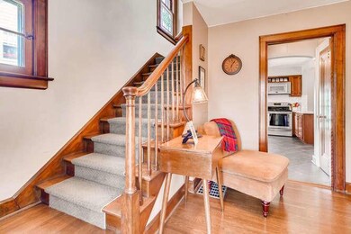 156 Montrose Way Columbus OH-small-027-2