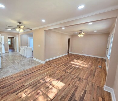 723 10th Ave, Albany, GA 31701 - photo 5