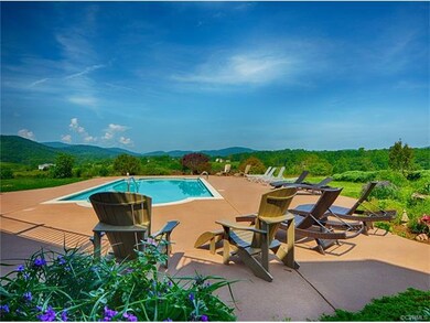 2020 Field Creek Ln, Charlottesville, VA 22903 - photo 2