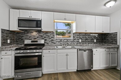 017-9106JeffersonAvenue-Jacksonville-FL-
