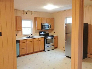 Kitchen. New Appliances