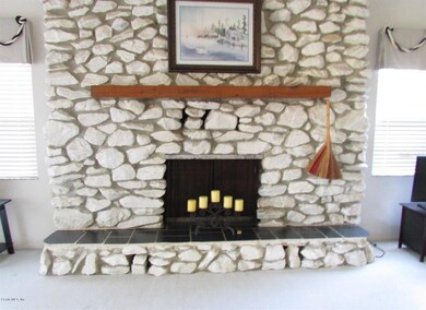 8441 SW 209th Ct, Dunnellon, FL 34431 - photo 5