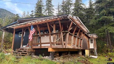 725D Mitkof Hwy, Petersburg, AK 99833 - photo 2