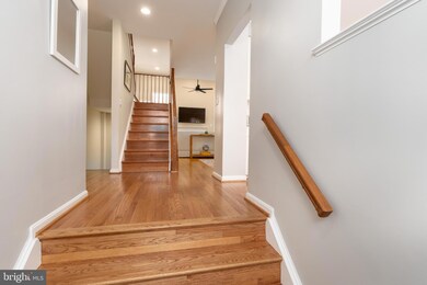 1222 Weatherstone Ct, Reston, VA 20194 - photo 3