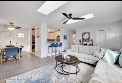 7785 Lake Shore Dr, Pocono Lake, PA 18347 - photo 4