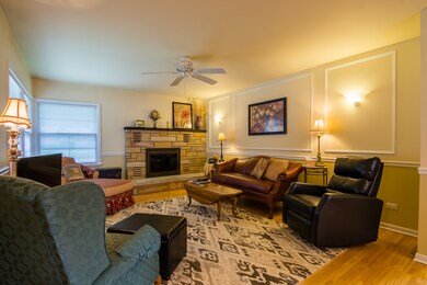 4 River Bluff Rd, Elgin, IL 60120 - photo 5