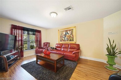 532 Jacaranda Pkwy E, Cape Coral, FL 33909 - photo 7