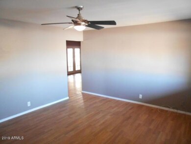Living Room (2)