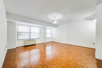 The Clermont Cove unit M9, Jersey City, NJ 07302 - photo 2