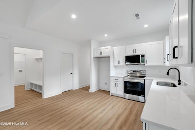 1134 Watts Landing Rd, Hampstead, NC 28443 - photo 7