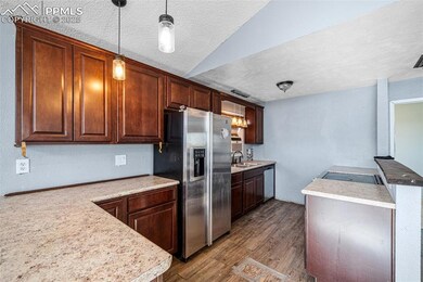 478 N Iliff Dr, Pueblo, CO 81007 - photo 6