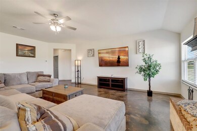 104 Stella Ln, Springtown, TX 76082 - photo 6