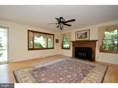 292 Holstein Rd, Gulph Mills, PA 19428 - photo 4