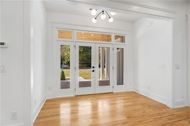 1110 Milam Cir, Clarkston, GA 30021 - photo 3