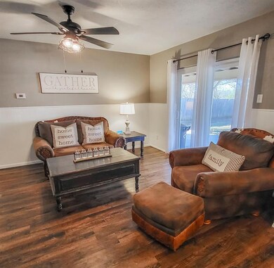 1605 Mcanear St, Cleburne, TX 76033 - photo 7