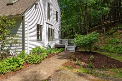 17 Oaklands Rd, Newfields, NH 03856 - photo 4