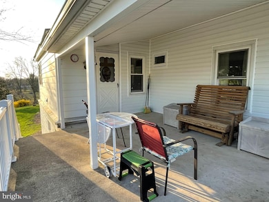 1433 Farmington Ave, Pottstown, PA 19464 - photo 5