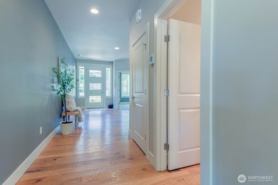 8009 E Commons Ct, Port Orchard, WA 98366 - photo 4