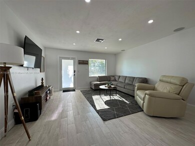 644 Dreamland Dr, Lake Placid, FL 33852 - photo 4