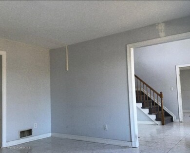 1 Cumberland Ct, Marlboro, NJ 07746 - photo 2