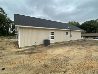 627 Clary St, Thomson, GA 30824 - photo 4